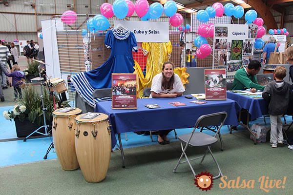Le stand de l'association tenu par Gissel Ortiz